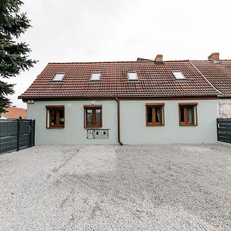 Apartament Karo 2 Karkonosze เยเลเนียกูรา ภายนอก รูปภาพ