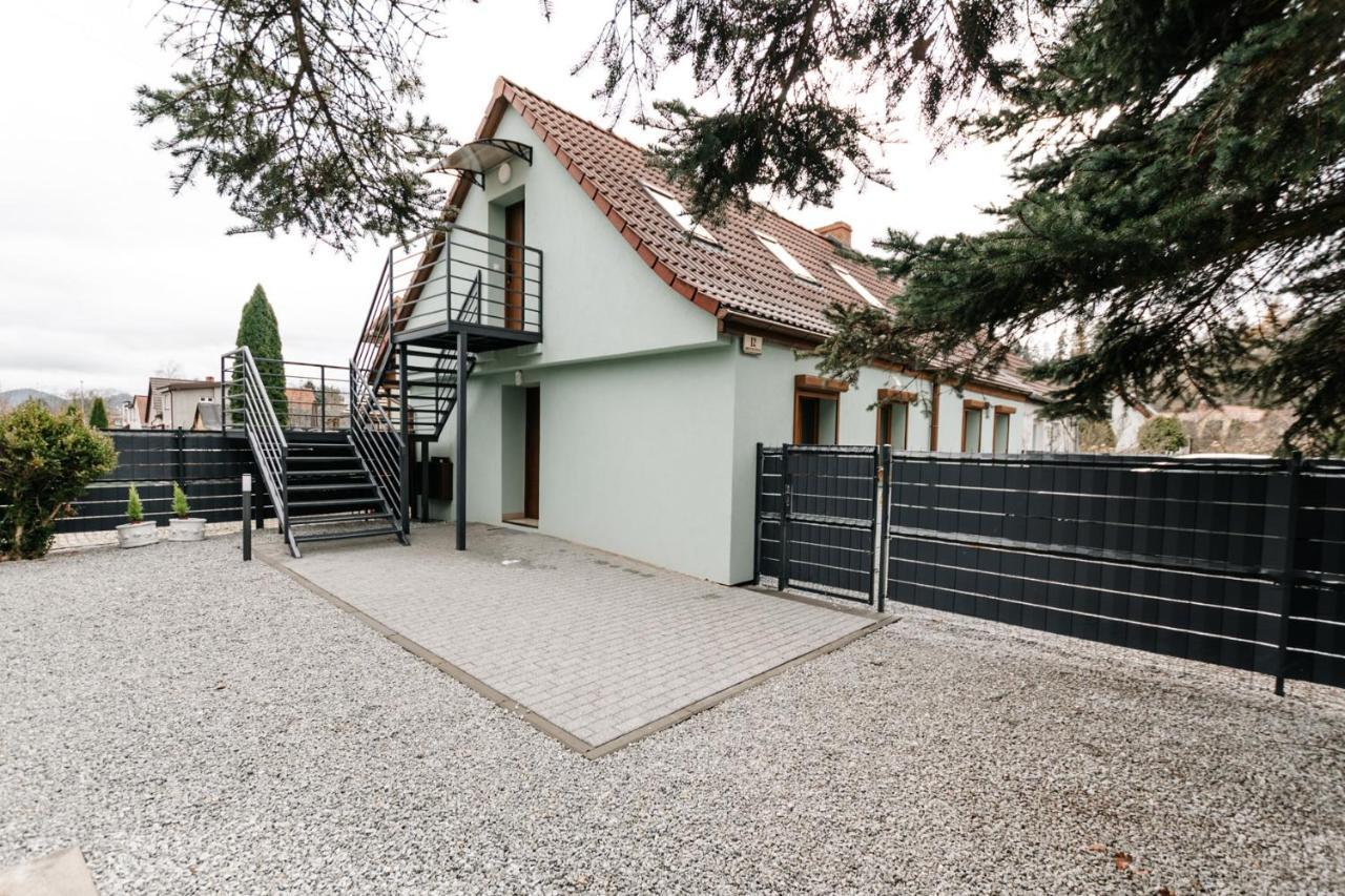 Apartament Karo 2 Karkonosze เยเลเนียกูรา ภายนอก รูปภาพ