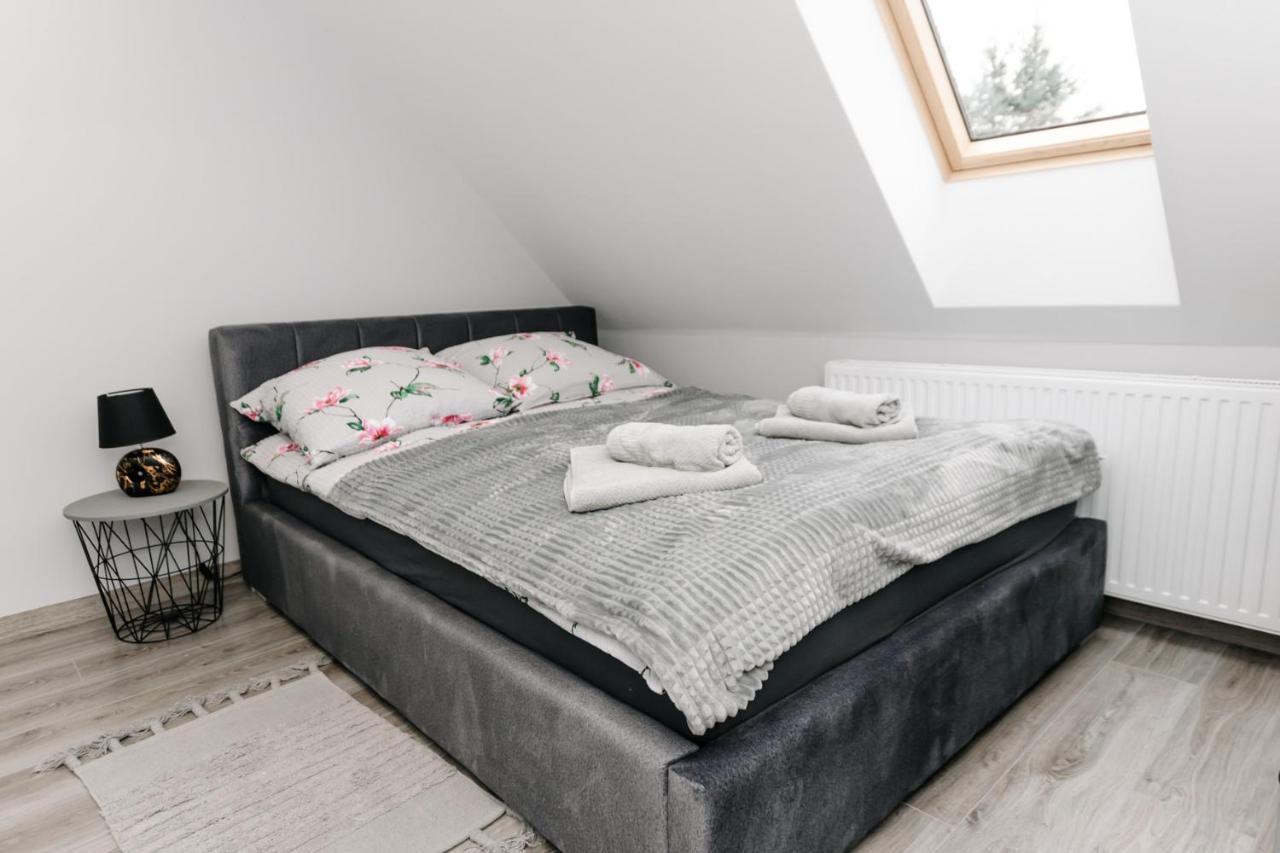 Apartament Karo 2 Karkonosze เยเลเนียกูรา ภายนอก รูปภาพ